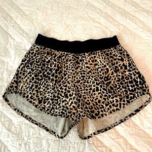 Outdoor Voices relay short in leopard print